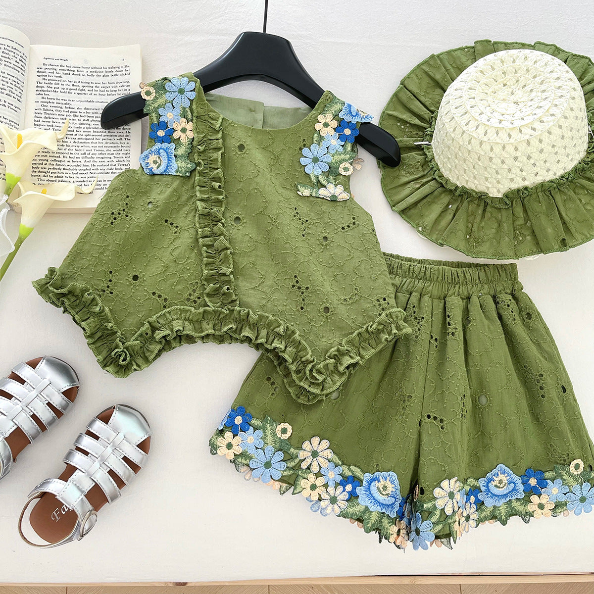Floral Backless Top with Bow Sleeveless Vest and Ruffle Shorts Set for Girls