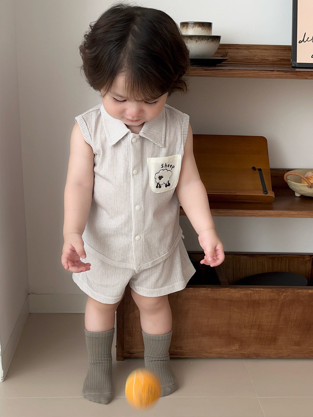 Outfit A-Class Lightweight Sleeveless Striped Shirt and Thin Shorts Summer Clothes